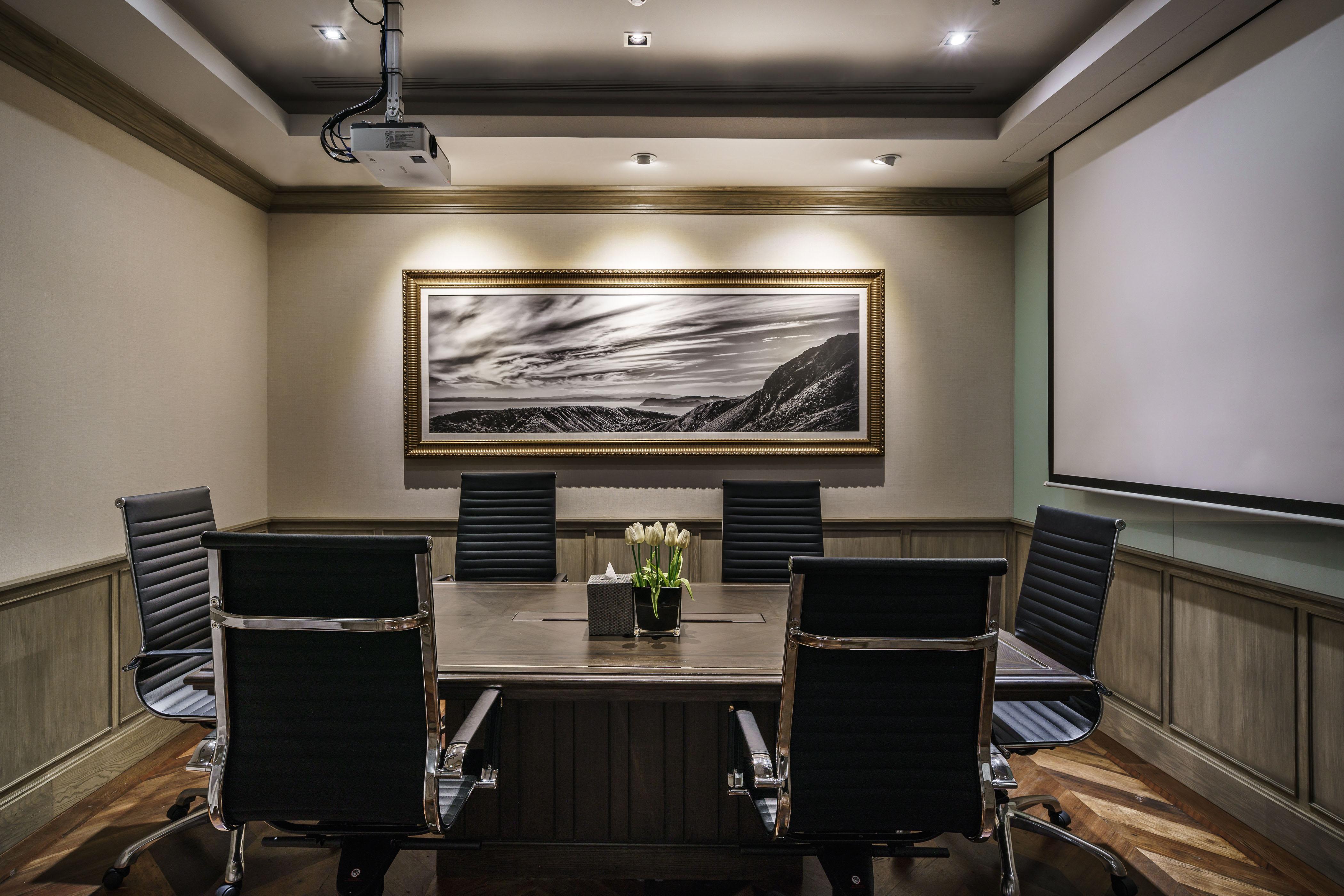 Muu Bangkok, Small Luxury Hotels Of The World Экстерьер фото A meeting room at the National Academy of Sciences
